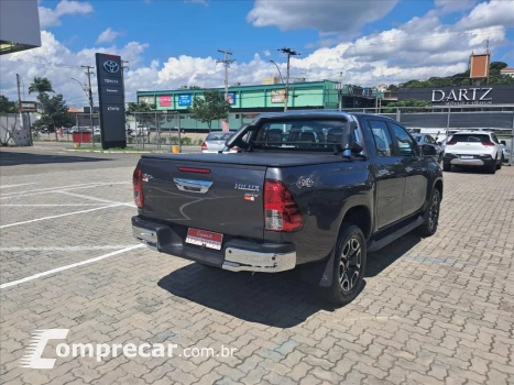 HILUX 2.8 D-4D TURBO DIESEL CD SRV 4X4 AUTOMÁTICO