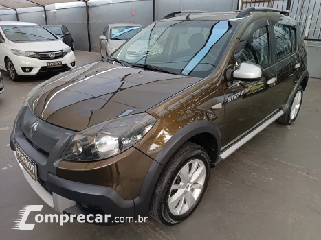 Renault SANDERO 1.6 Stepway 8V 4 portas