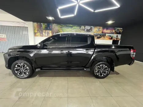 L200 TRITON 2.4 16V Turbo Sport Hpe-s CD 4X4