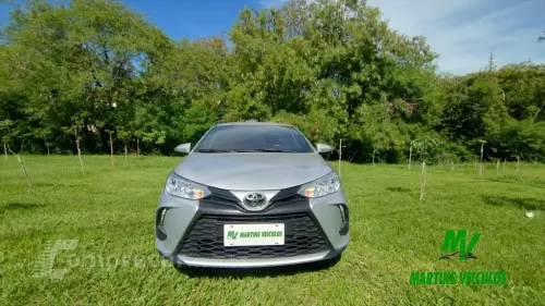 YARIS 1.5 16V XL