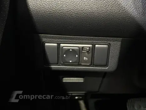 TIIDA 1.8 SL 16V FLEX 4P AUTOMÁTICO