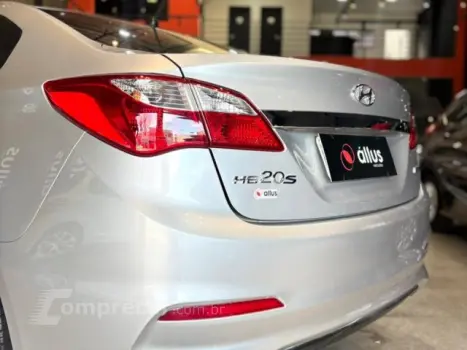 HB20S - 1.6 COMFORT PLUS 16V 4P AUTOMÁTICO