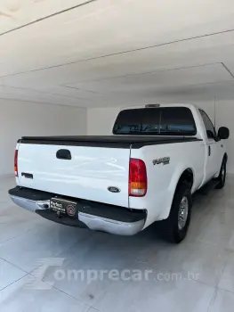 F-250 3.9 XL 4X2 CS