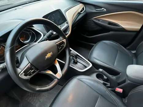 ONIX SEDAN Plus 1.0 12V TB Flex Aut.