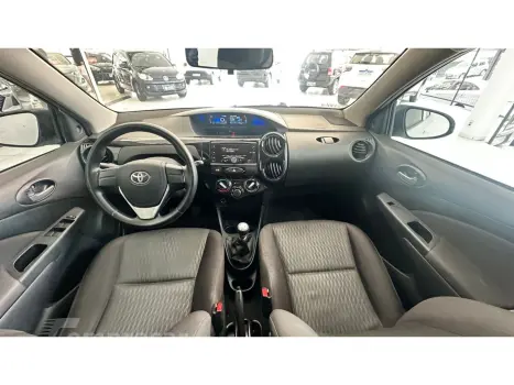 ETIOS 1.3 X 16V FLEX 4P MANUAL