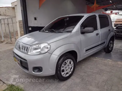 Fiat UNO 1.0 EVO Vivace 8V 4 portas