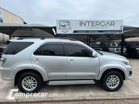 Toyota HILUX SW4 2.7 SR 4X2 16V 4 portas