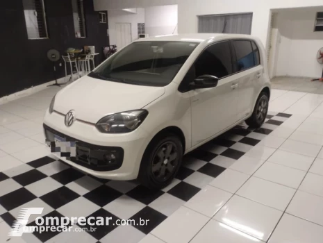 Volkswagen UP Move Tsi 4 portas