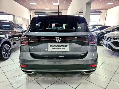 T CROSS HIGHLINE 250 TSI AUT