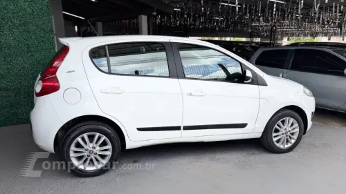 Palio ESSENCE 1.6 Flex 16V 5p