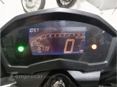 CB 250 F TWISTER - Street