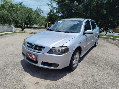 ASTRA 2.0 MPFI Advantage 8V
