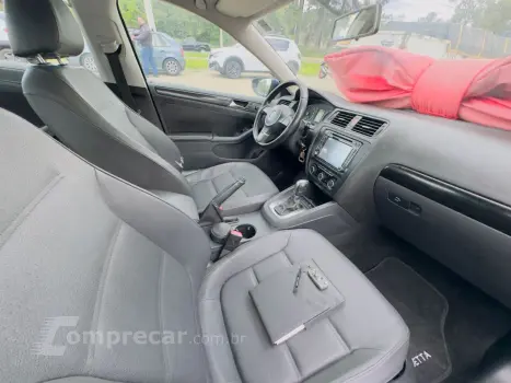 Jetta 2.0 4P CONFORTLINE FLEX