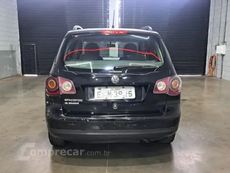 Spacefox 1.6 Mi 8V Flex 4P Manual