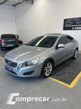 Volvo VOLVO S60 2.0 T5 FWD 4 portas