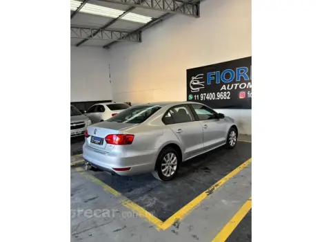 JETTA 2.0 COMFORTLINE 120CV FLEX 4P TIPTRONIC