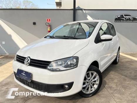 Volkswagen Fox 1.0 Mi Total Flex 8V 5p 4 portas