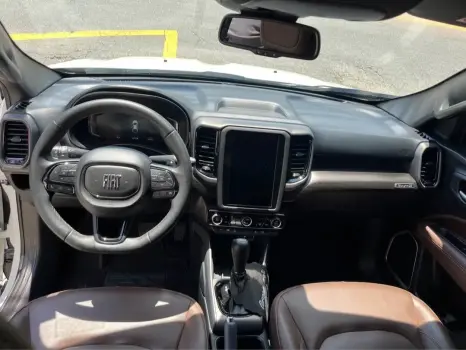 TORO 2.0 16V Turbo Ranch 4WD AT9