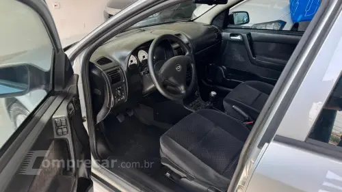 ASTRA 2.0 MPFI Advantage 8V