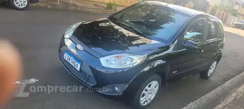 FORD FIESTA 1.6 MPI Class Hatch 8V 4 portas
