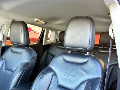 COMPASS 2.0 16V FLEX NIGHT EAGLE AUTOMÁTICO