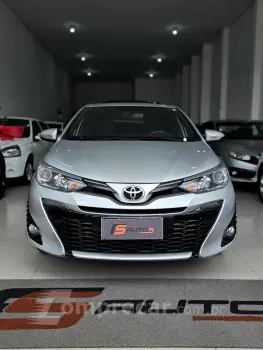 Toyota YARIS 1.5 16V XLS Connect 4 portas