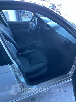 SIENA 1.0 MPI EL Celebration 8V