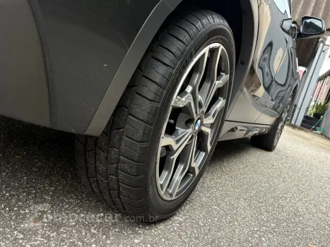 X2 2.0 16V Turbo Sdrive20i M Sport X Steptronic