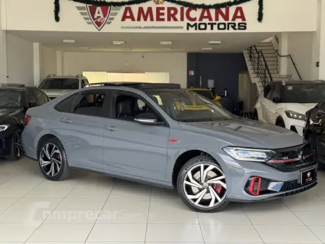 Volkswagen Jetta 2.0 4P 350 TSI GLI AUTOMÁTICO DSG 5 portas