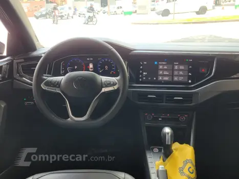 Nivus Highline 1.0 200 TSI Flex Aut.