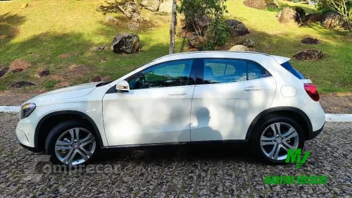 GLA 200 1.6 CGI ADVANCE 16V TURBO FLEX 4P AUTOMÁT