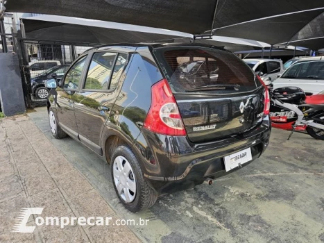 SANDERO - 1.6 PRIVILÉGE 8V 4P MANUAL