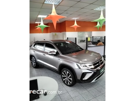 TAOS 1.4 250 TSI TOTAL FLEX HIGHLINE AUTOMÁTICO