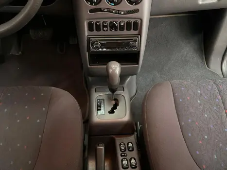 A 190 1.9 Elegance 8V Gasolina 4P Automático