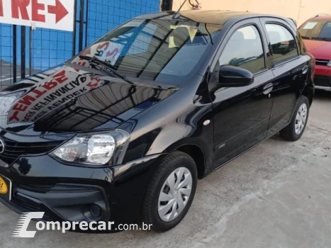 Toyota ETIOS HATCH - 1.3 X 16V 4P AUTOMÁTICO 4 portas