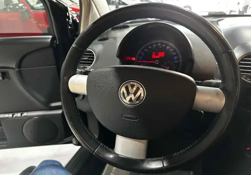 NEW BEETLE 2.0 MI 8V GASOLINA 2P TIPTRONIC