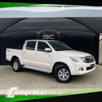 Toyota HILUX 2.4 4X4 8V 4 portas