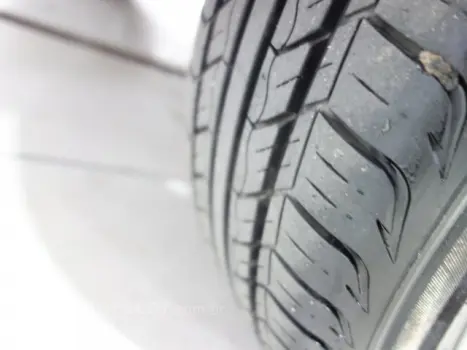 PUNTO - 1.4 ATTRACTIVE 8V 4P MANUAL