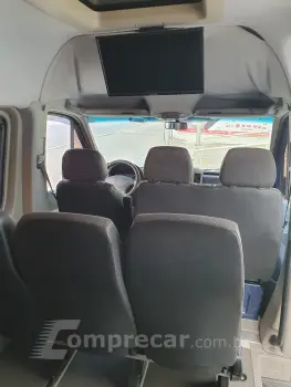 SPRINTER 2.2 415 CDI VAN 16 Lugares Teto Alto 16V Bi-turbo