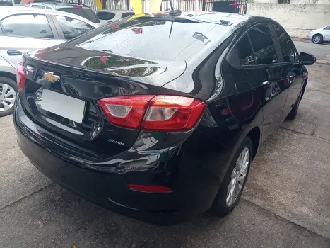 CRUZE 1.4 LT