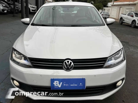 JETTA 2.0 COMFORTLINE 120CV FLEX 4P TIPTRONIC