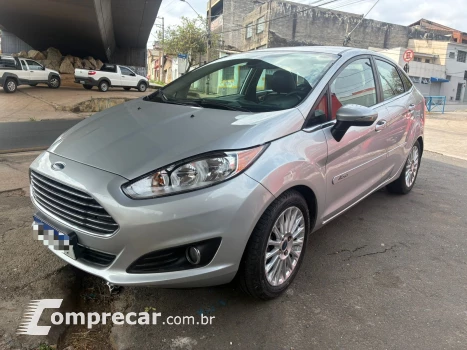FORD FIESTA 1.6 Titanium Sedan 16V 4 portas