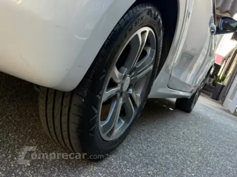 208 Versão: 1.6 GRIFFE 16V MANUAL