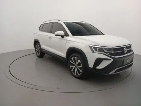 TAOS 1.4 250 TSI TOTAL FLEX HIGHLINE AUTOMÁTICO