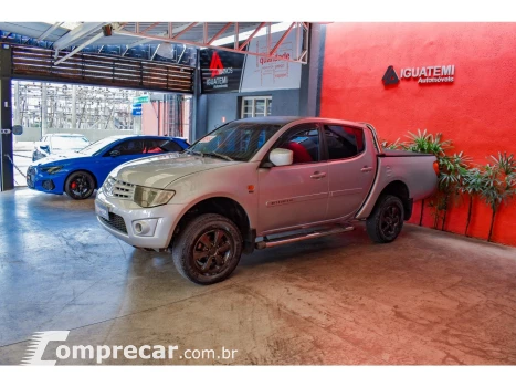 Mitsubishi L200 TRITON 3.2 GLX 4X4 CD 16V TURBO INTERCOLER DIESEL 4P MA 4 portas