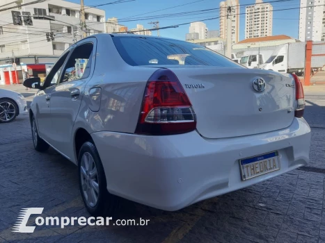 TOYOTA ETIOS 1.5 X PLUS SEDAN 16V 2020