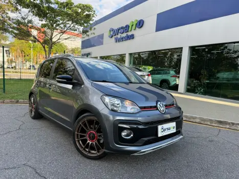 Volkswagen UP 1.0 170 TSI Xtreme 4 portas