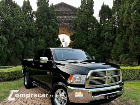 DODGE RAM - 6.7 2500 LARAMIE 4X4 CD I6 TURBO 4P AUTOMÁTICO 4 portas