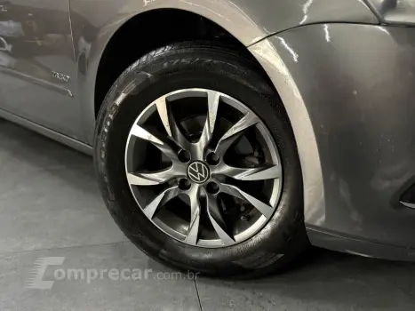 VOYAGE 1.0 MI 8V FLEX 4P MANUAL