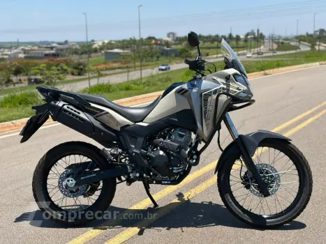 XRE 300 SAHARA ADVENTURE